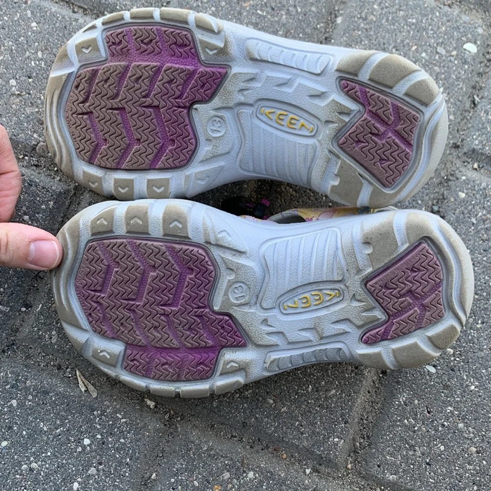 Keen Kids Closed-Toe Sandals in Purple and Pastel Multi